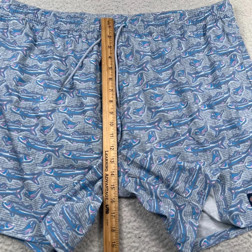 Vineyard Vines Shorts Men 2XL Chappy Swim Trunks Fish AOP Drawstring Lined‎ Blue